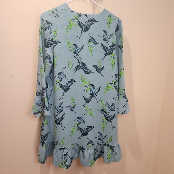 ESSENTIEL Women's Casual Relaxed fit Blue Dress with Bird Print Fits M - Picture 13 of 14